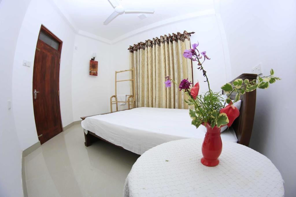 Hansi Resort Мирисса Экстерьер фото