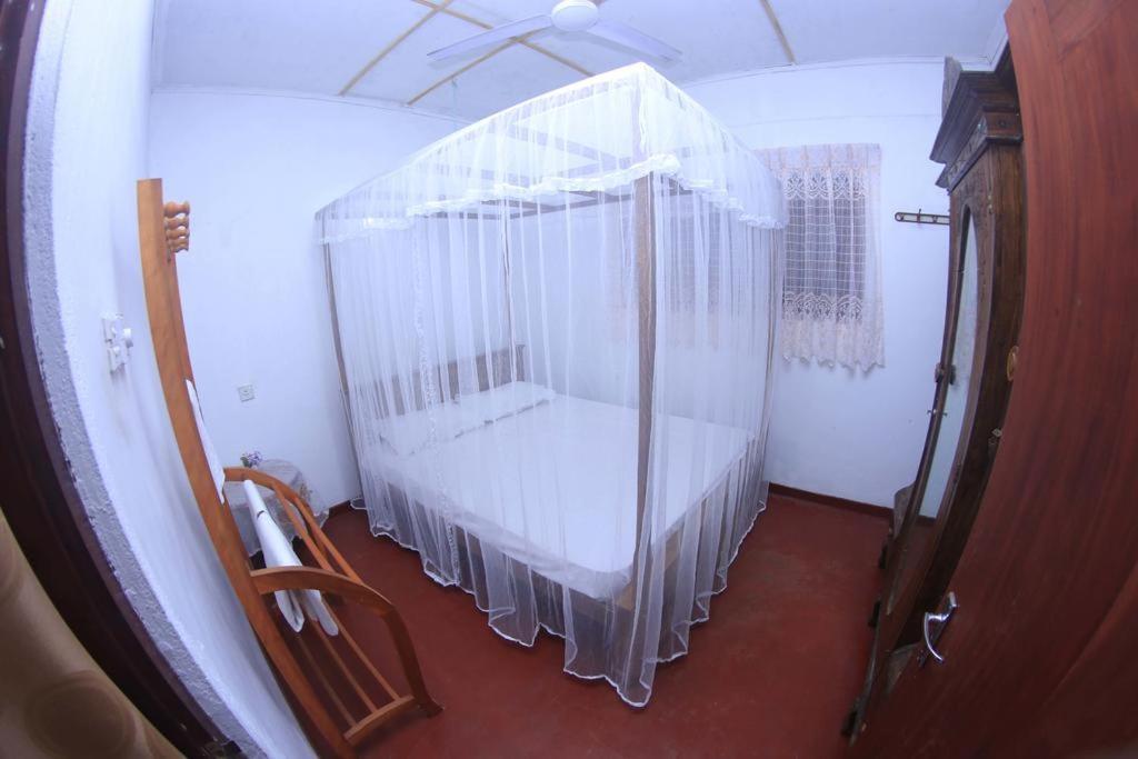 Hansi Resort Мирисса Экстерьер фото